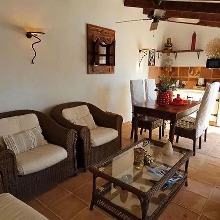 Mirella 4*